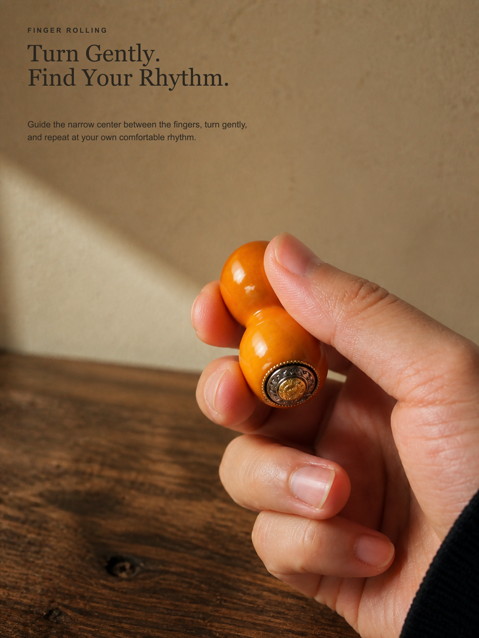 Hemu Gourd Finger‑Spin Toy | Traditional Chinese Calabash Meditation Fidget Ornament