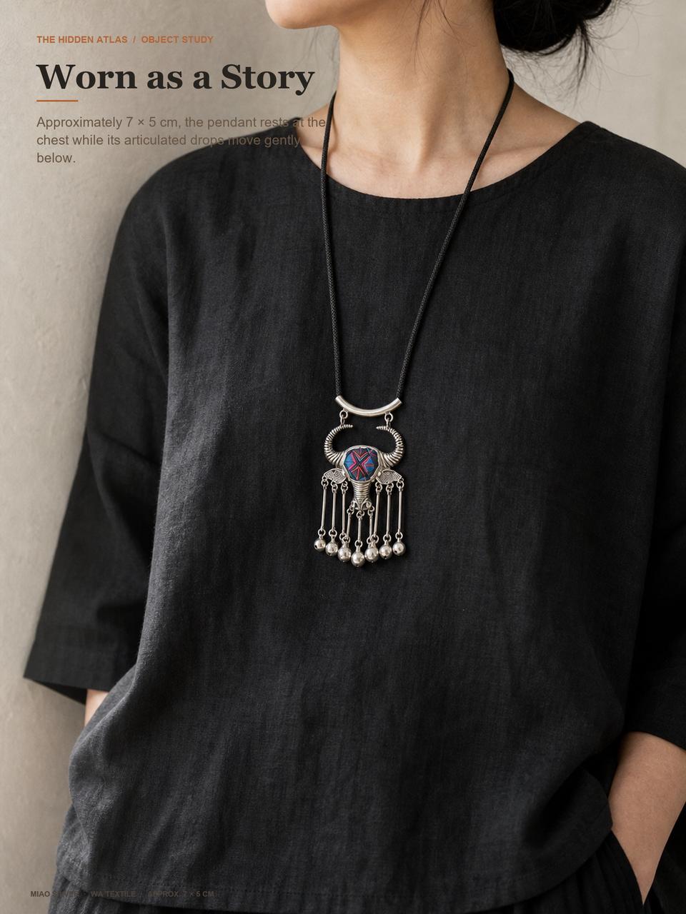 Bull Head Pendant Necklace with Wa Textile