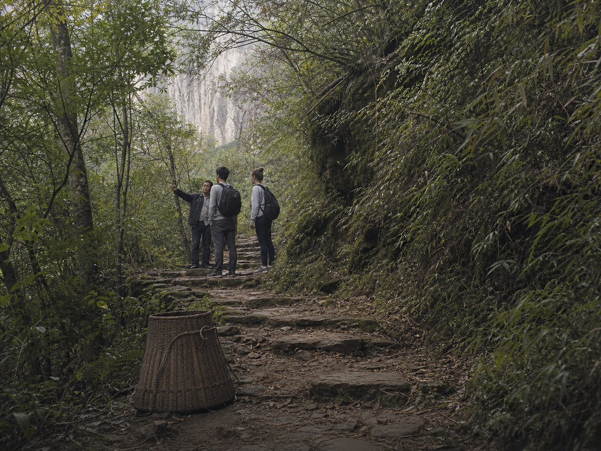 HIDDEN STORIES · Routes Between the Mountains